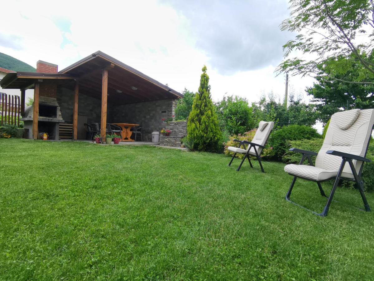 Guest House Vessyta Sapareva Banya Exterior photo